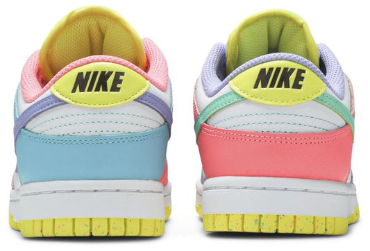 WMNS Dunks Low
