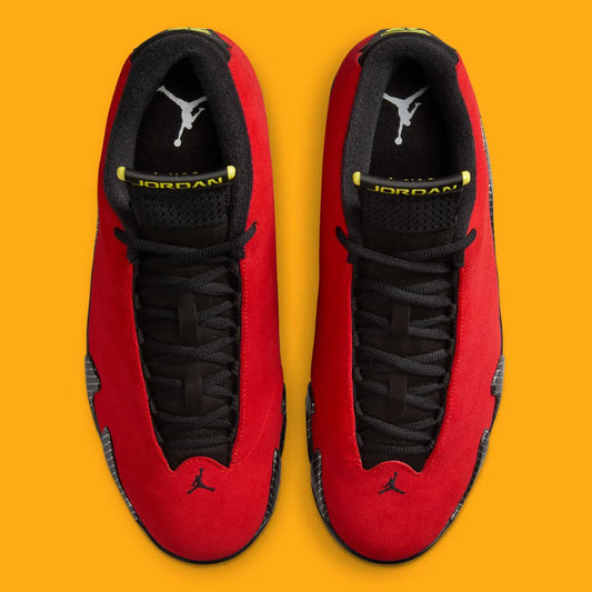 Retro 14 Ferrari